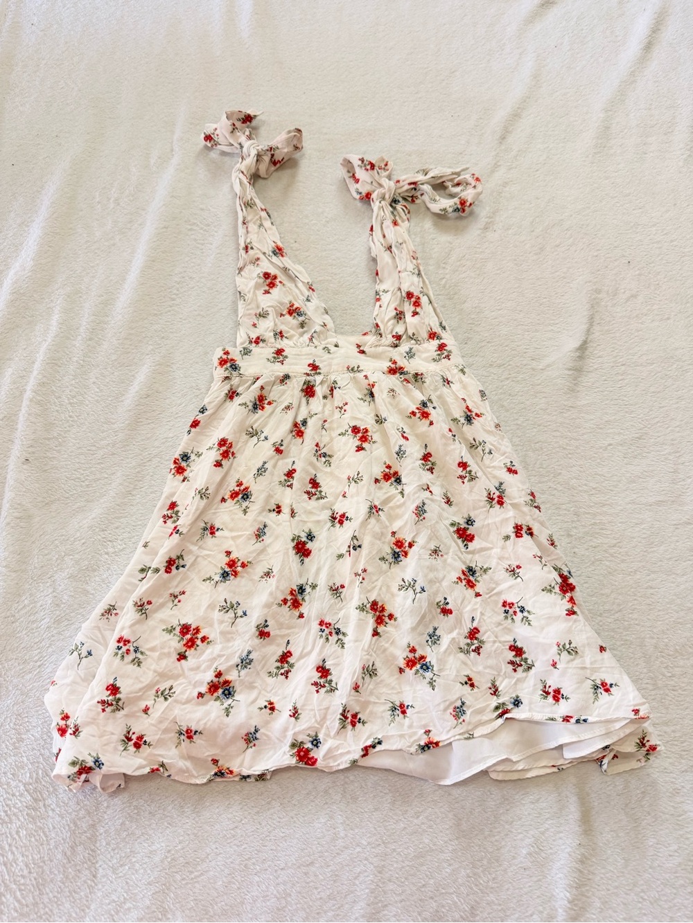 Forever 21 White Floral Tie-Shoulder Sundress with Red Blossoms